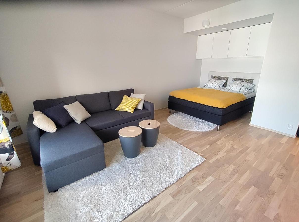 Fully Equipped New Apartment With Free Parking Tampere Exterior foto